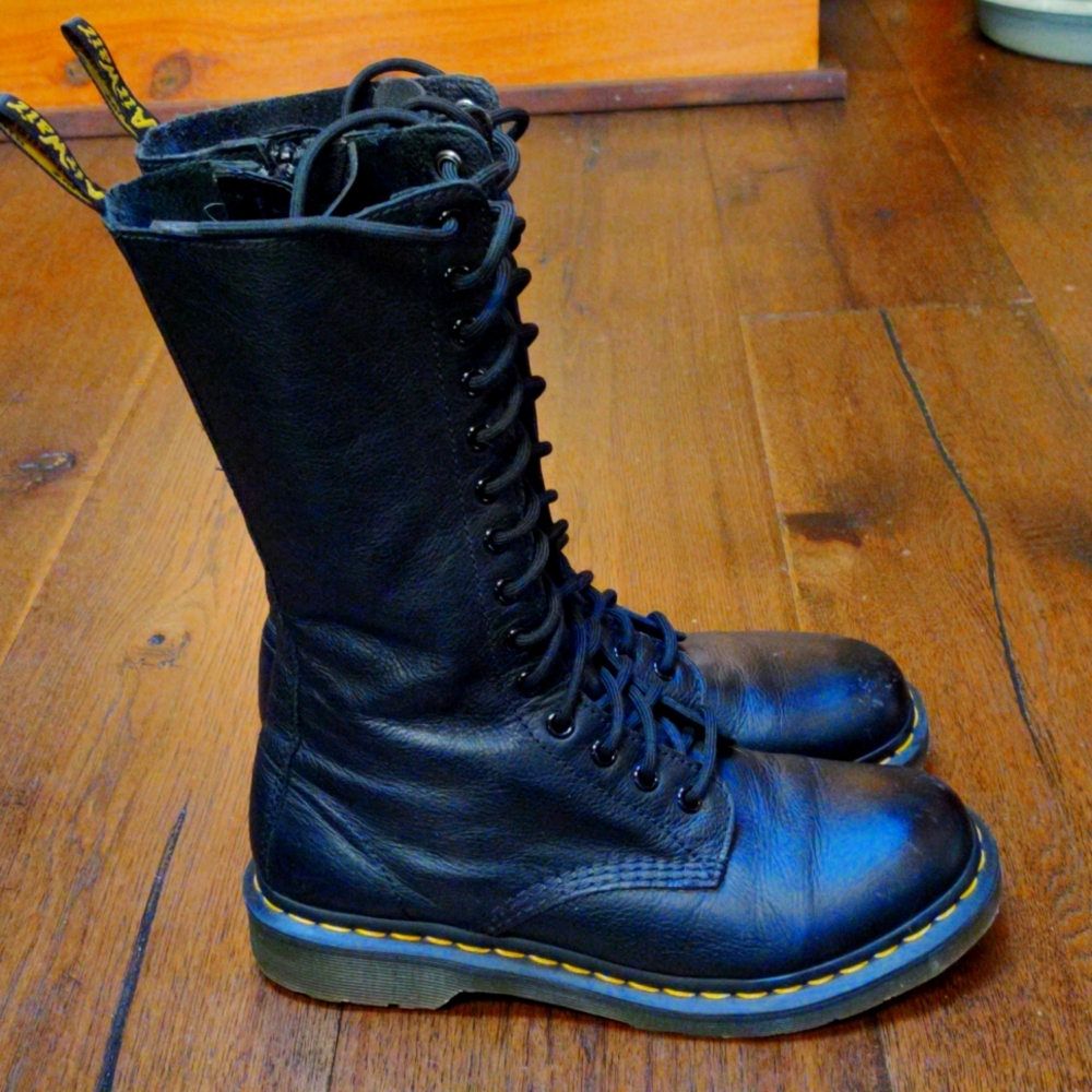 Dr. Martens, Women’s 1B99 14-Eye Lace Up Leather Boot